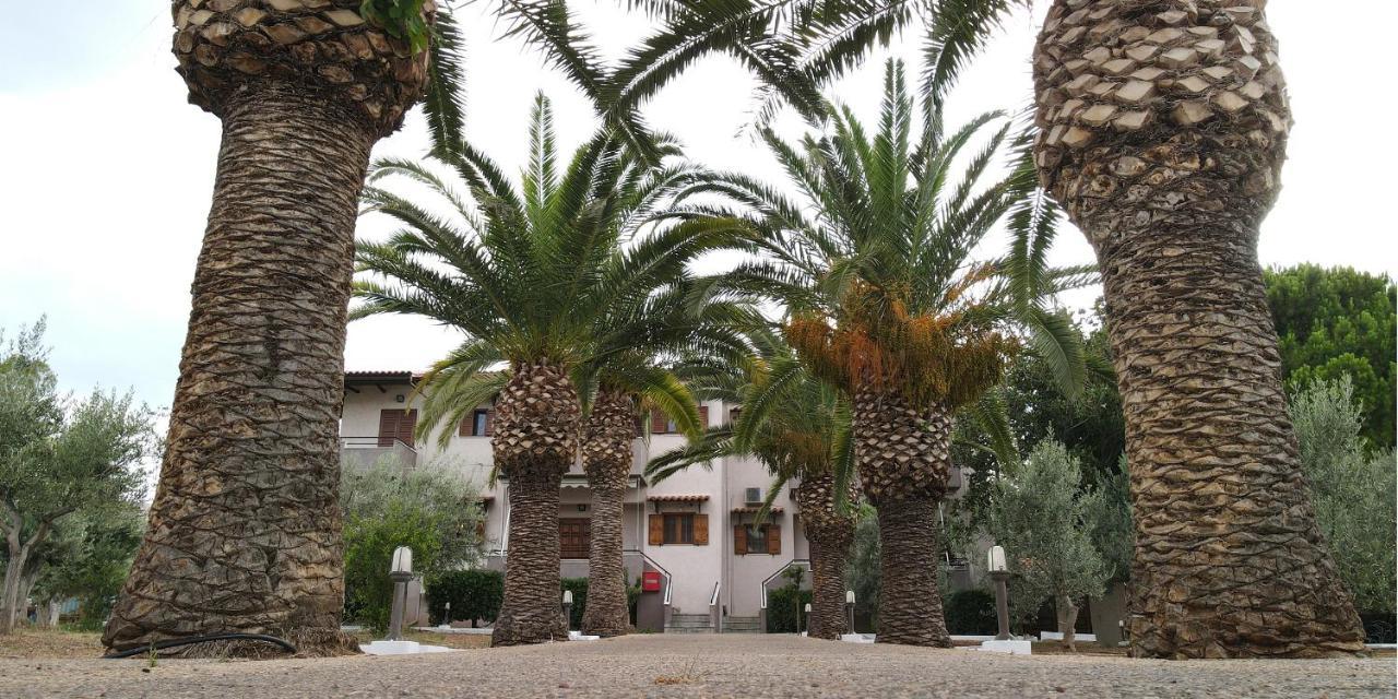 Krissaia Seaside Suites Galaxidi Exterior photo